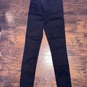 Levi’s Black Skinny Sculpt Jeans